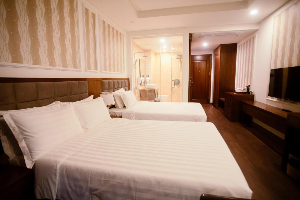 Hotel Century 4*