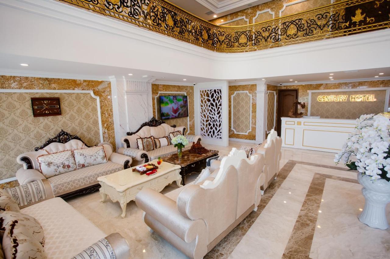 Hotel Century 4*