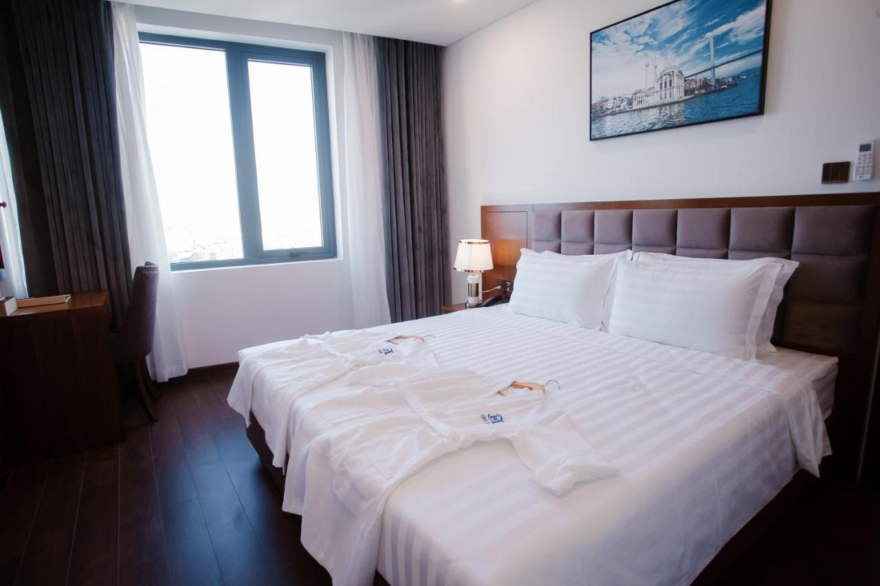 Century Hotel 4*