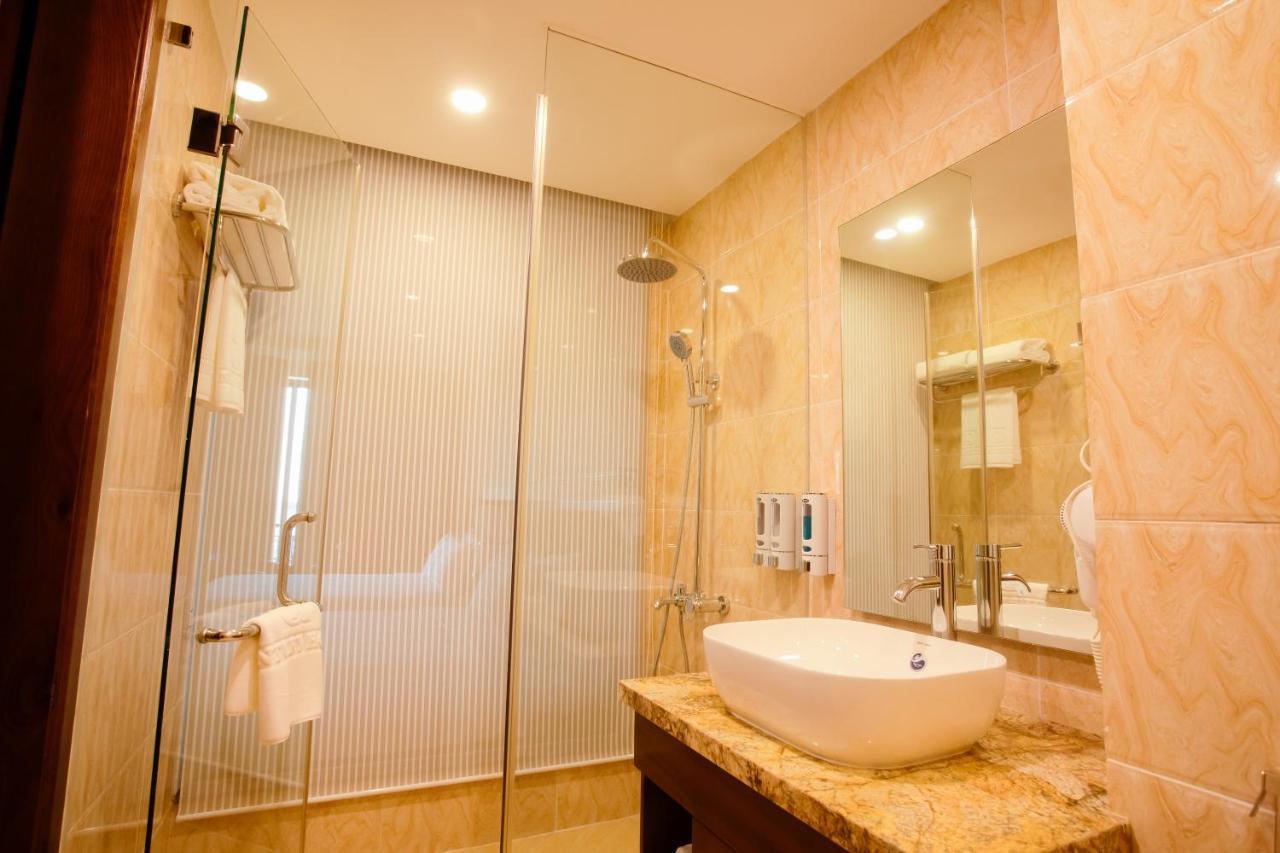 Hotel Century 4*