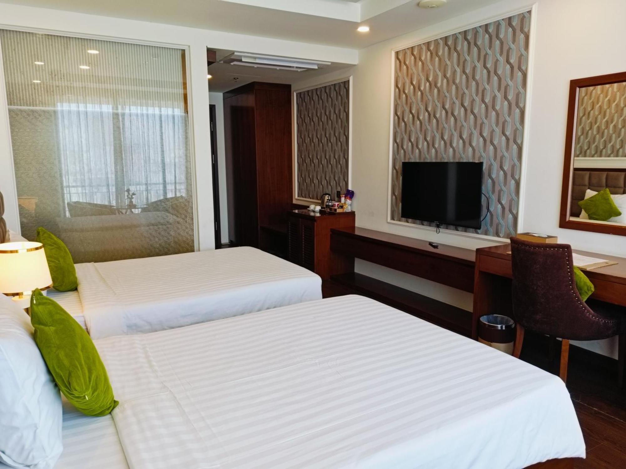 Century Hotel Da Nang