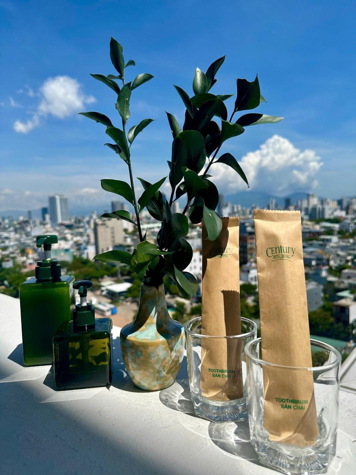 Century 4* Da Nang
